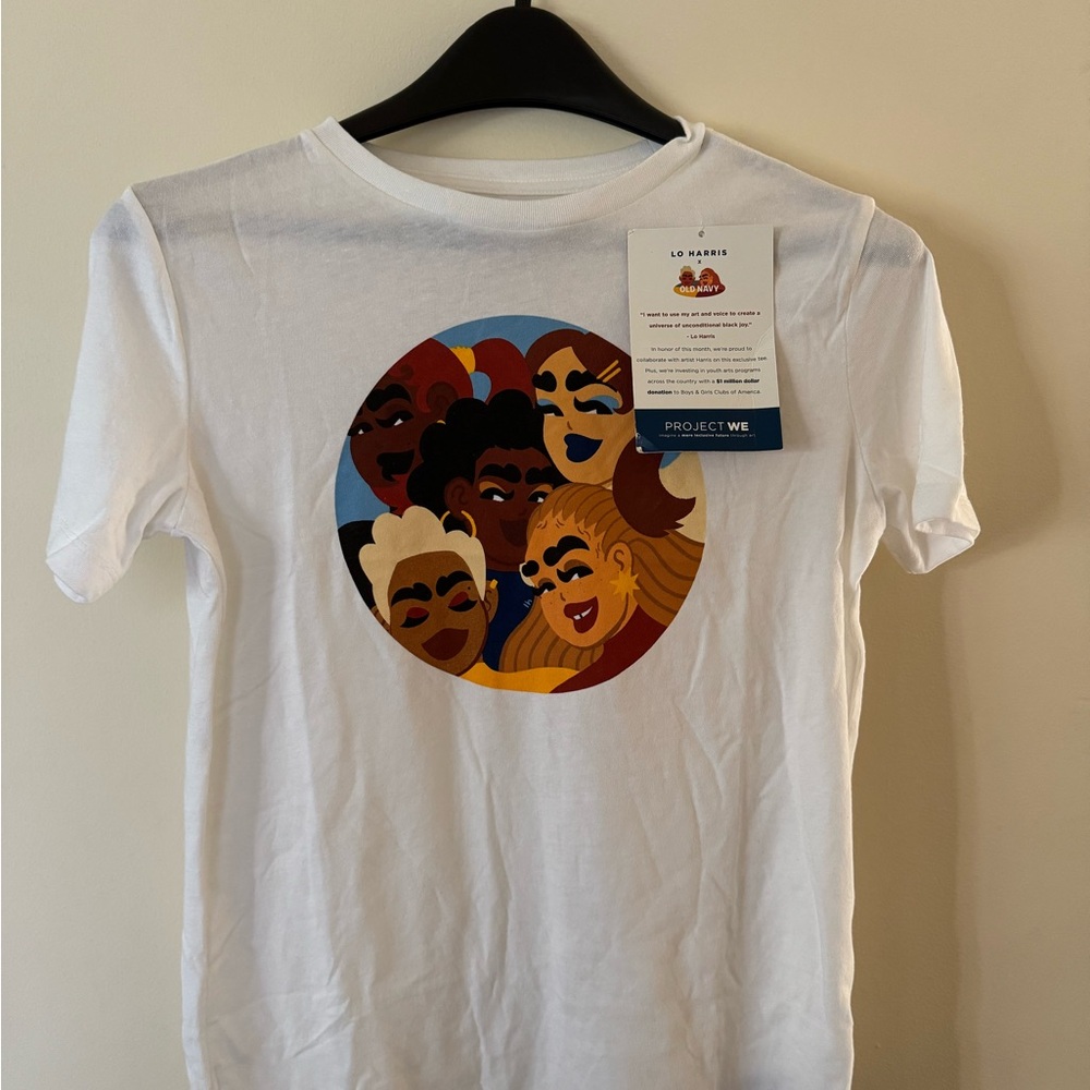 Girls Old Navy Classic White Tee- LARGE 10-12